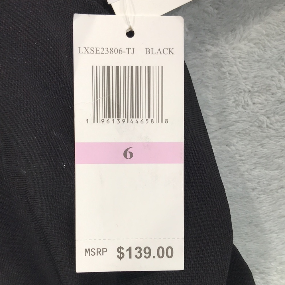 Beyond Control Black V Neck Cinching Swim Dress Size 6 New - Picture 5 of 12